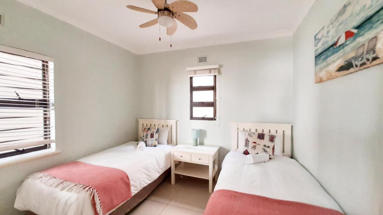 Bay Breeze 13 The Bay Apartment Ballito